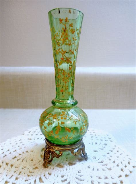 Help To Identify Small Antique Art Glass Vase Collectors