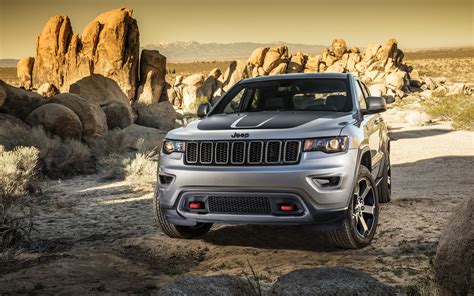 jeep grand cherokee trailhawk wallpapers hd wallpapers id