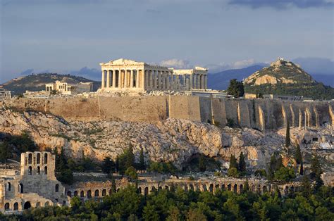 visit  acropolis  athens  greece traveler corner