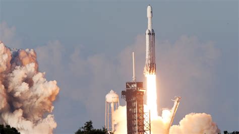 Falcon Heavy Spacexs Giant Rocket Launches Into Orbit And Sticks