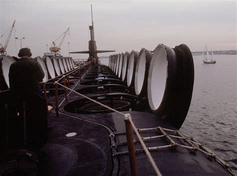 Uss Ohio Ssgn Ssbn 726 Class Guided Missile Submarine Us Navy