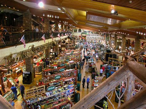 bass pro shops  lease store   point   york