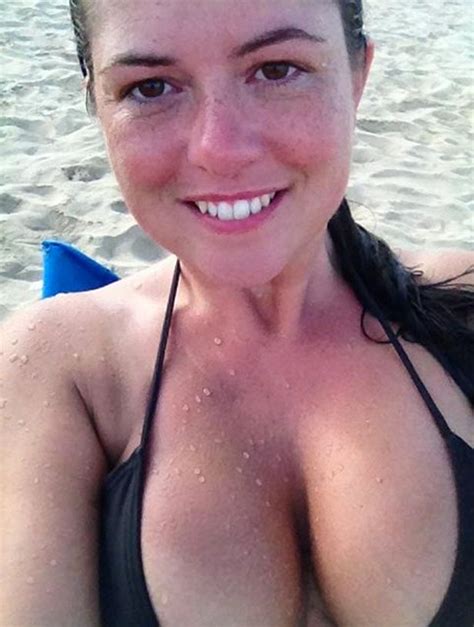 Selfie Queen Karen Danczuk Hits Out At Mp Ex With Claims