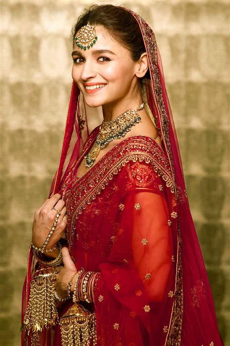 alia bhatt  beautiful ethnic red bridal velvet lehenga red lehenga