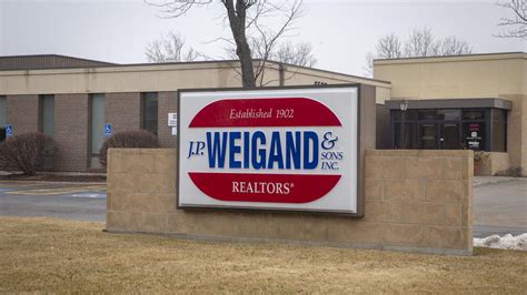 jp weigand adds  auction business locally  longtime auctioneer