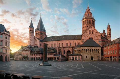 dom st martin dom die schoensten touren und ziele  rheinland pfalz