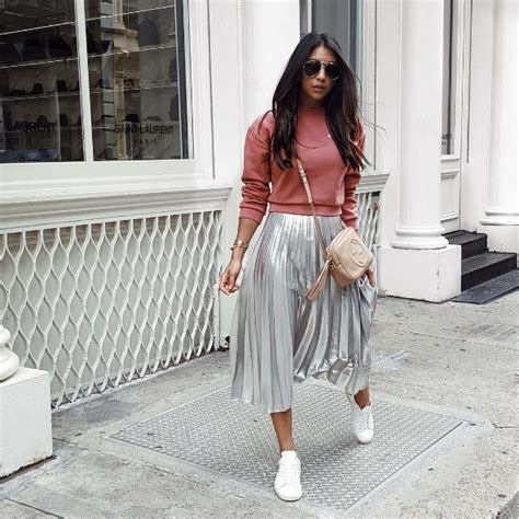 7 fashion blogger outfits to copy from instagram this week nyfw edition sneakers fashion