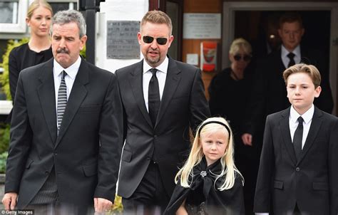 cilla black funeral takes place in liverpool daily mail online