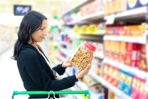 major makeover coming   nutrition labels activebeat  daily dose  health headlines