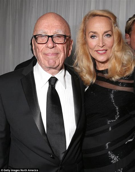 janice dickinson laughs at jerry hall and rupert murdoch s nuptials