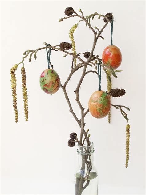 hanging marbled egg decorations    easter friendly