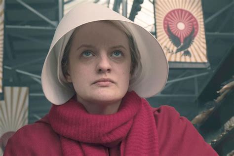 The Handmaid S Tale Fans Have Some Serious Thoughts About That