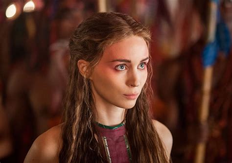 pan director defends casting rooney mara as