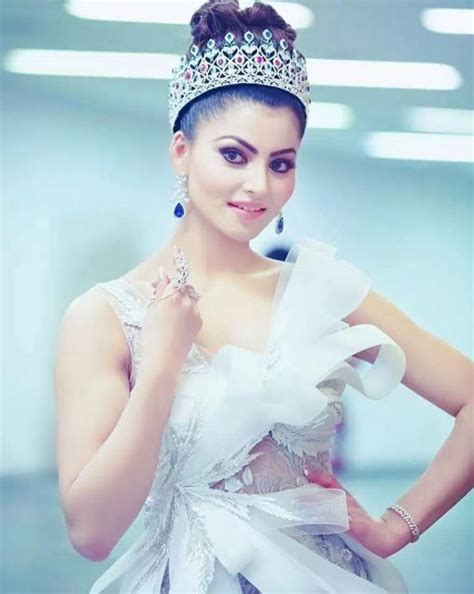 50 best urvashi rautela hd wallpapers and photos 2017 beautiful actresses of bollywood