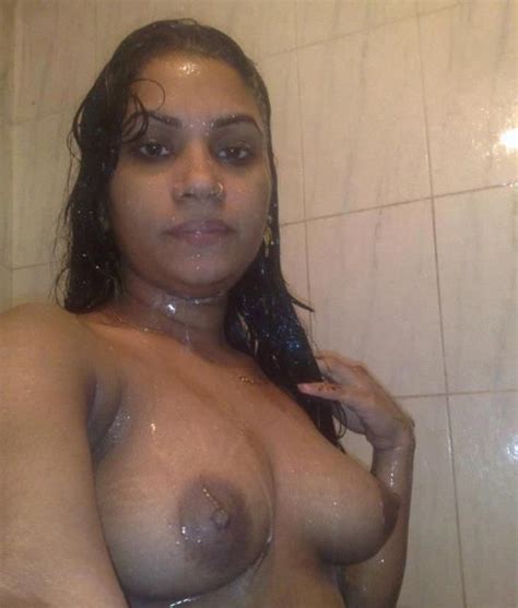 village tharki aunty nude bathing photos indian nude girls