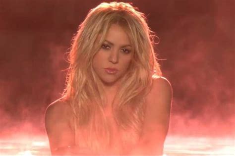 shakira can t remember to forget you ft rihanna
