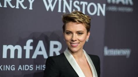 Scarlett Johansson Smashes Gender Stereotypes In First Appearance Since
