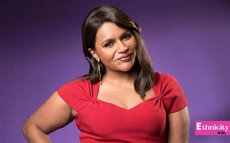 mindy kaling ethnicity husband daughter movies and tv shows net worth