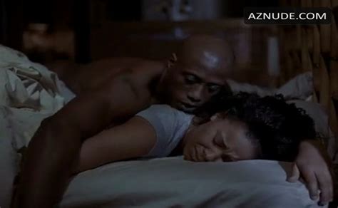Wesley Snipes Shirtless Straight Scene In Disappearing