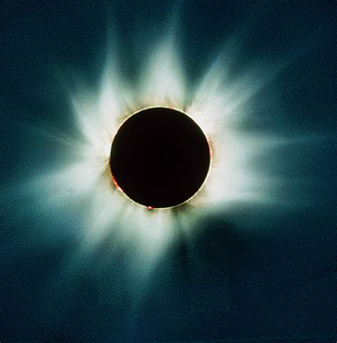 total solar eclipse photograph  professor jay pasachoffscience photo