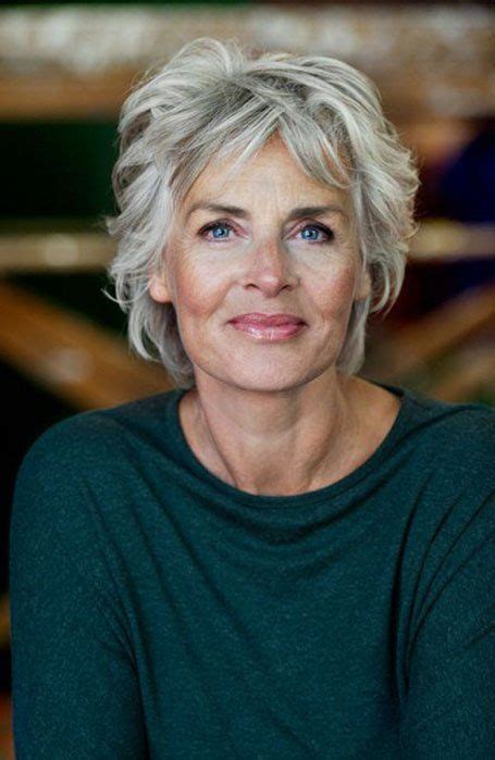 60 Youthful Hairstyles And Haircuts For Women Over 50 The Trend Spotter