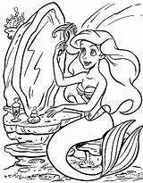 Colorear Sirenas sketch template