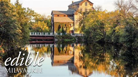 spots  seek   cedarburg edible milwaukee