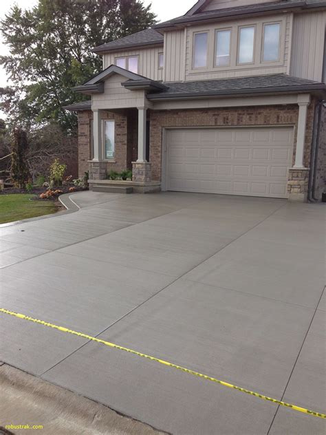 broom finished concrete driveway  strathroy tario concrete driveways driveway design