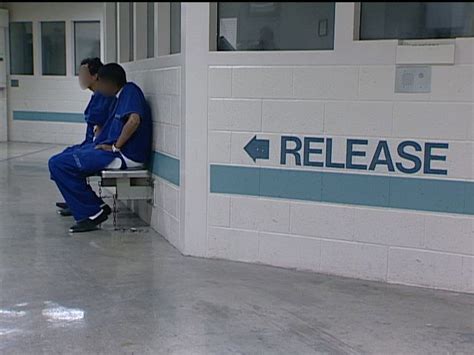 find    inmate  released  jail  prison