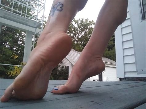 Worship These Sexy Feet — Bow Down To My Sweet Outdoor