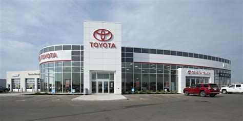 toyota customers  enjoy improved service  comfort