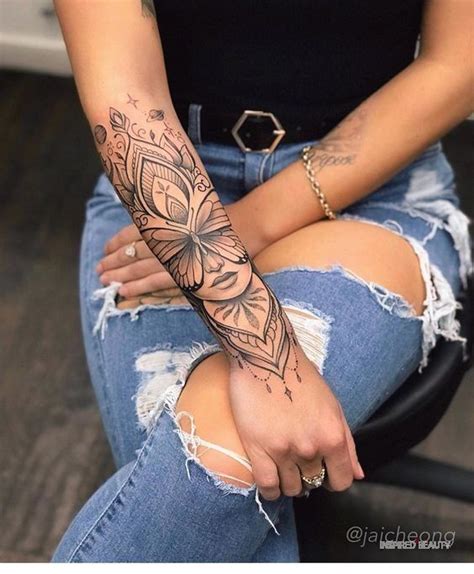 21 Forearm Tattoo Ideas For Women That Actually Look Good 2024