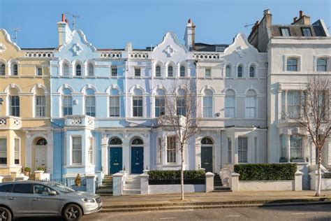 romantic townhouse  englands notting hill  hgtvs ultimate
