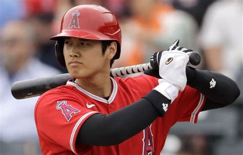shohei ohtani displays incredible talent  dominate red sox  fenway