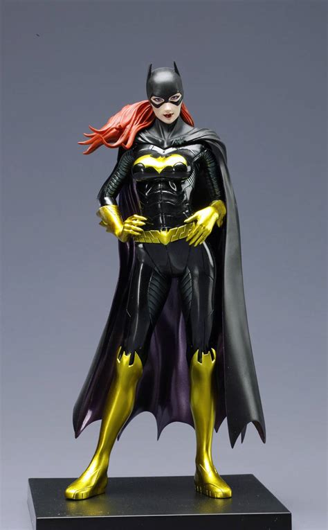 New 52 Batgirl Artfx Statue Brian Carnell