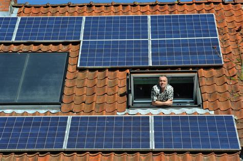 eigenaars van zonnepanelen moeten meebetalen de standaard