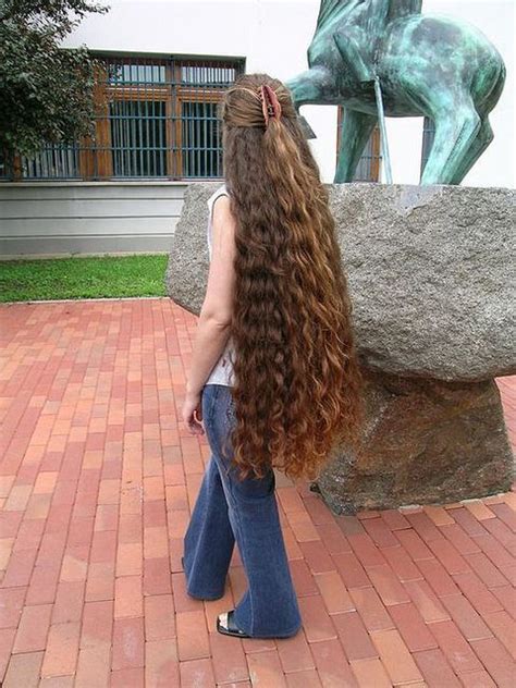 Long Thick Wavy Knee Length Brown Hair Long Hair Styles Long Natural