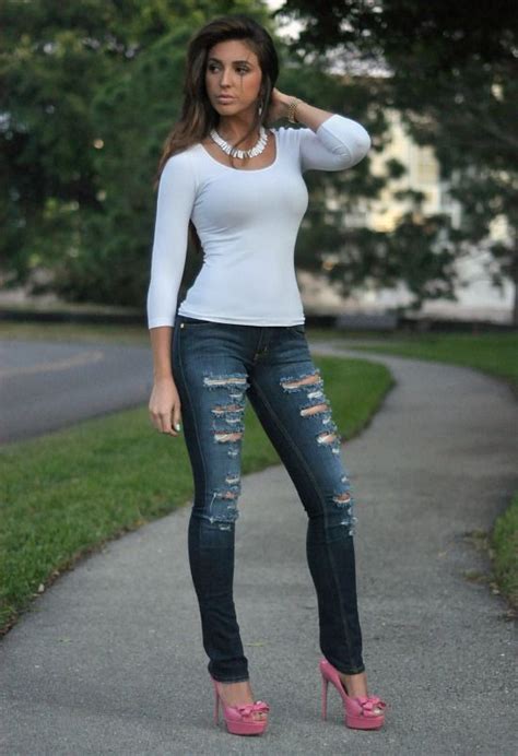 White Top Destroyed Jeans And Pink Bow Heels {my Style