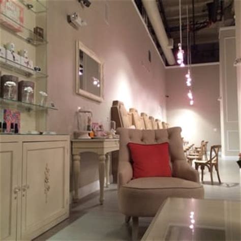 luxe nail spa boutique nail salons mid wilshire los angeles ca