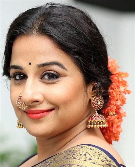 north indian girl model vidya balan beautiful nose ring face closeup