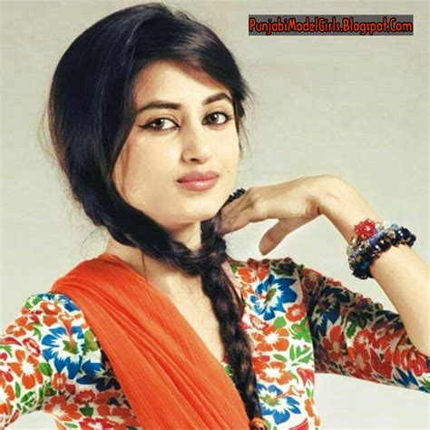 Desi Instagram Beautiful Punjabi Models Girls Wallpapers