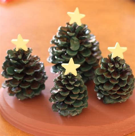 kids craft pine cone christmas tree village decoration  dig pinterest