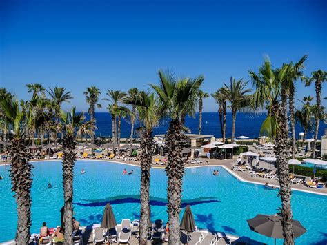 hilton malta  great  star hotel  malta waterfront vacation