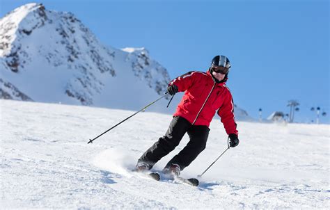 skier skiing  ski slope hamodia