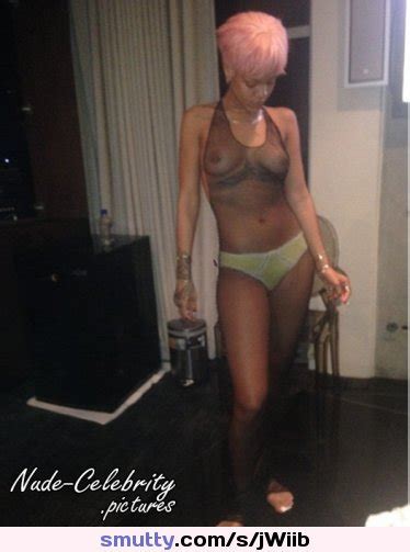 rihanna leaked photos hot nude celeb sexy pussy