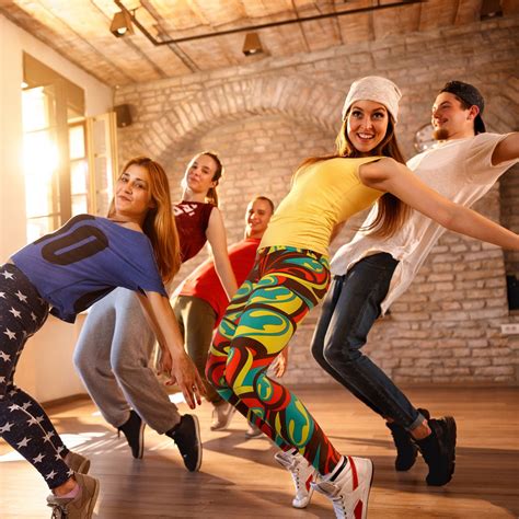 Street Dance With Hip Hop Grooves Beginners Ymca Kings Cross London