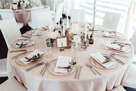 wedding table decoration hochzeit tischdecko runder tische deko rose