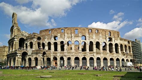colosseum rome italy visions  travel