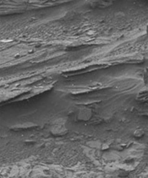 Mysterious Woman Shaped Figure Spotted On Mars