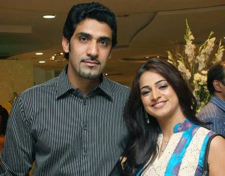 pakistani actress noor   husband unseen pictures whisperedthoughtsbookreviews